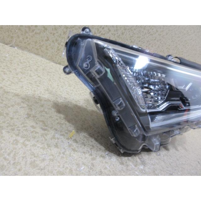 トヨタ RAV4 HV AXAH52 AXAH54 純正 LED 左 ヘッドライト 刻印：1
