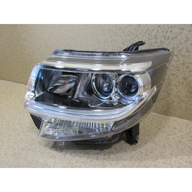 良品 ダイハツ タント カスタム LA600S LA610S 後期 純正 LED 左
