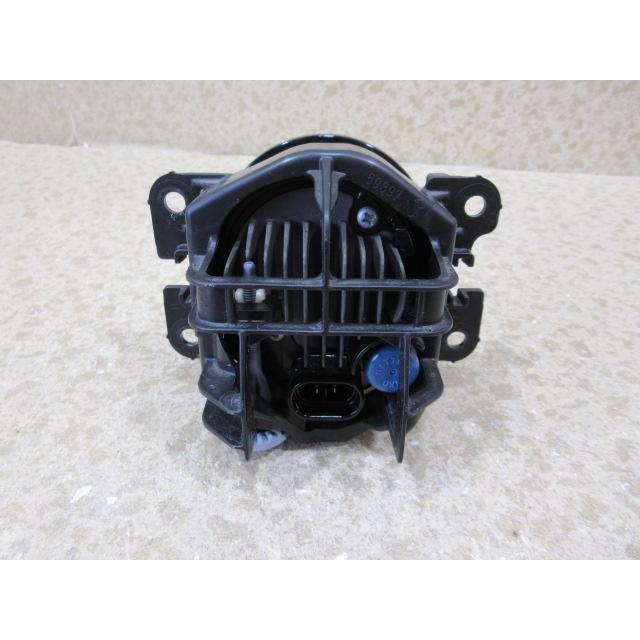 良品 スズキ スペーシア MK53S 純正 LED 右 フォグランプ KOITO 114