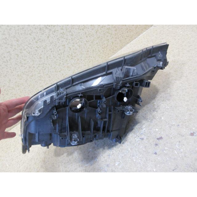 BMW 3シリーズ F30 F31 前期 純正 HID 右 ヘッドライト 63117338700
