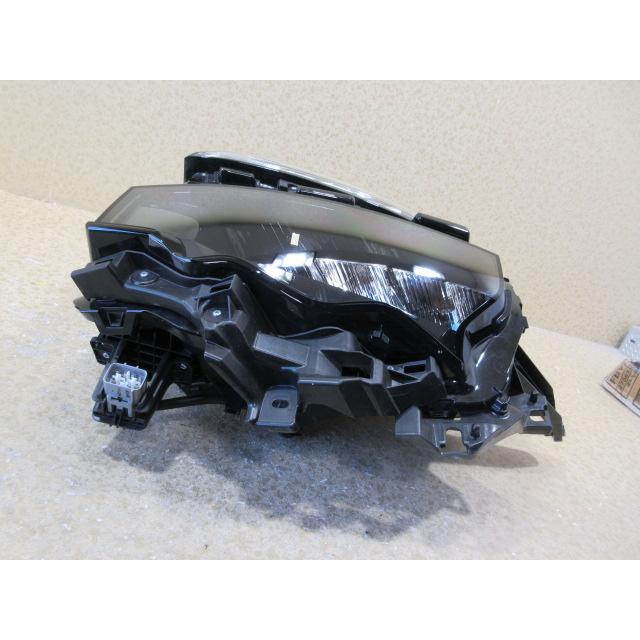 良品 トヨタ ヴォクシー ZWR90W MZRA90W 純正 LED 左 ヘッドライト