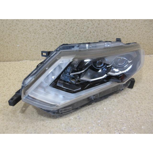 日産 エクストレイル T32 後期 純正 LED 左 ヘッドライト 刻印：W