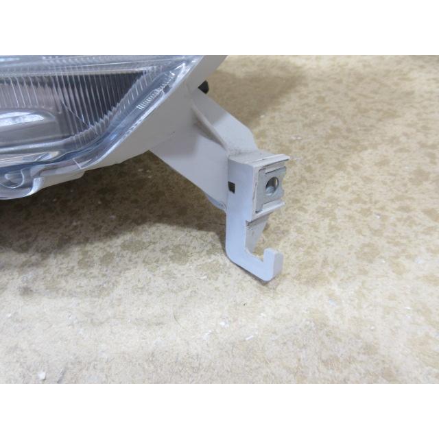 良品 トヨタ プロボックス NCP160V 純正 ハロゲン 左 ヘッドライト