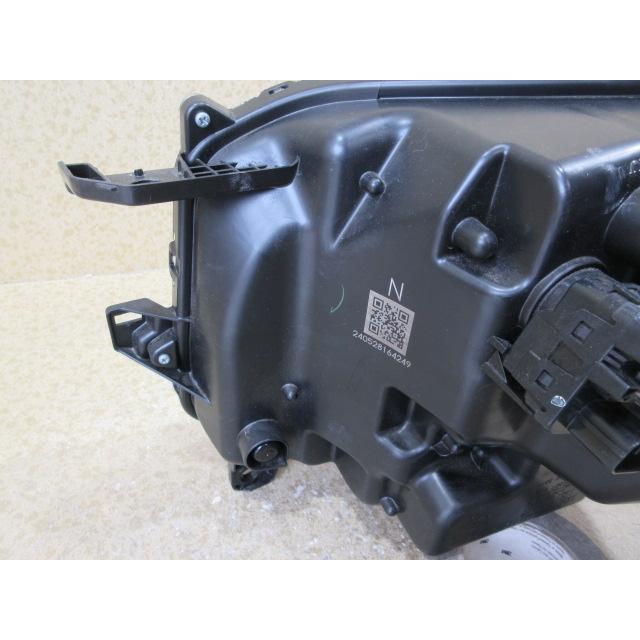 ホンダ N BOX JF5 純正 LED 右 ヘッドライト 刻印：N STANLEY W6705