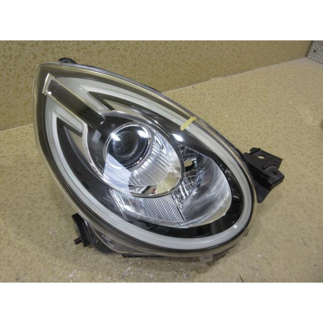 トヨタPASSOmoDA H２８年５月 DBA-M700A のヘッドライトです トヨタ パッソ モーダ M700A M710A 純正 LED 右 ヘッドライト KOITO