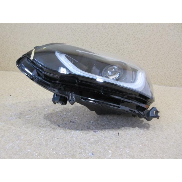ホンダ フィット GR1 GR3 純正 LED 左 ヘッドライト 刻印：P STANLEY