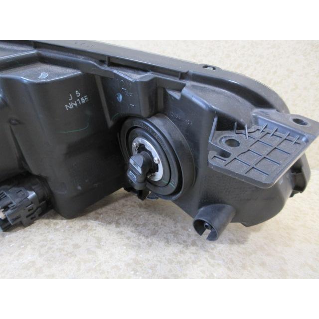 ホンダ フリード GB5 純正 LED 左 ヘッドライト 刻印：J5 STANEY W2172