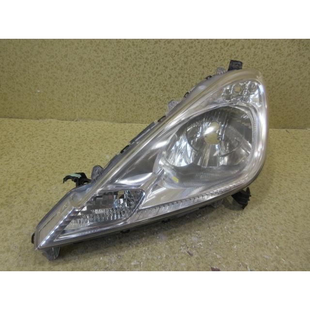 ホンダ フィット GP1 純正 HID 左 ヘッドライト 刻印：8 STANLEY