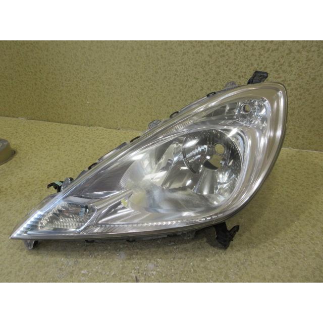 ホンダ フィット GP1 純正 HID 左 ヘッドライト 刻印：8 STANLEY