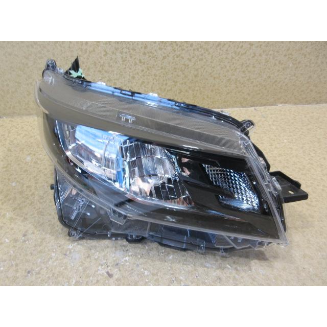 ダイハツ ムーヴ LA850S 純正 LED 右 ヘッドライト KOITO 100-6909G