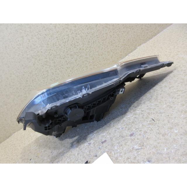 ホンダ フィット GP5 後期 純正 LED 右 ヘッドライト 刻印：N3 STANLEY