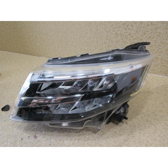 トヨタ ルーミー カスタム M900A M910A 後期 純正 LED 左 ヘッドライト