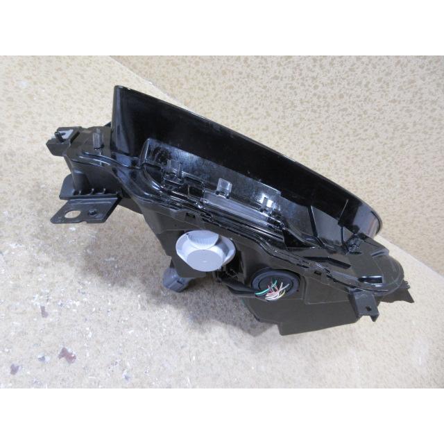 良品 スバル BRZ STi sport ZD8 純正 LED 左 ヘッドライト 刻印：ZD