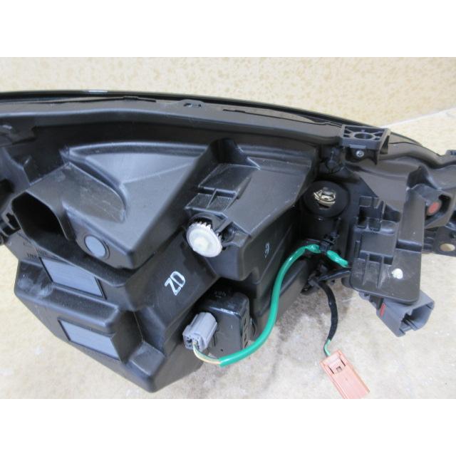 良品 スバル BRZ STi sport ZD8 純正 LED 左 ヘッドライト 刻印：ZD