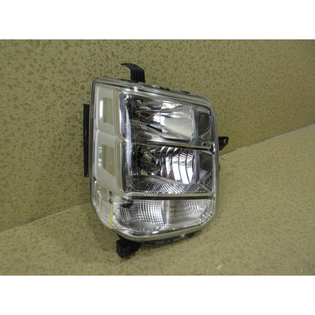 エブリィ　ヘッドライト　HID　DA17W　右　35120-64P53 スズキ エブリィ ワゴン DA17W 純正 HID 右 ヘッドライト LE14C6329