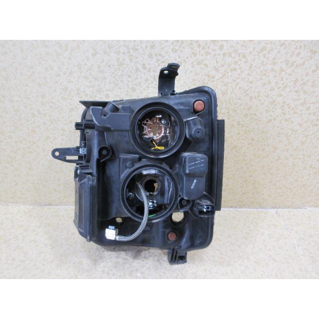 スズキ エブリィワゴン DA17W 純正ヘッドライト HID 右側 スズキ エブリィ ワゴン DA17W 純正 HID 右 ヘッドライト LE14C6329