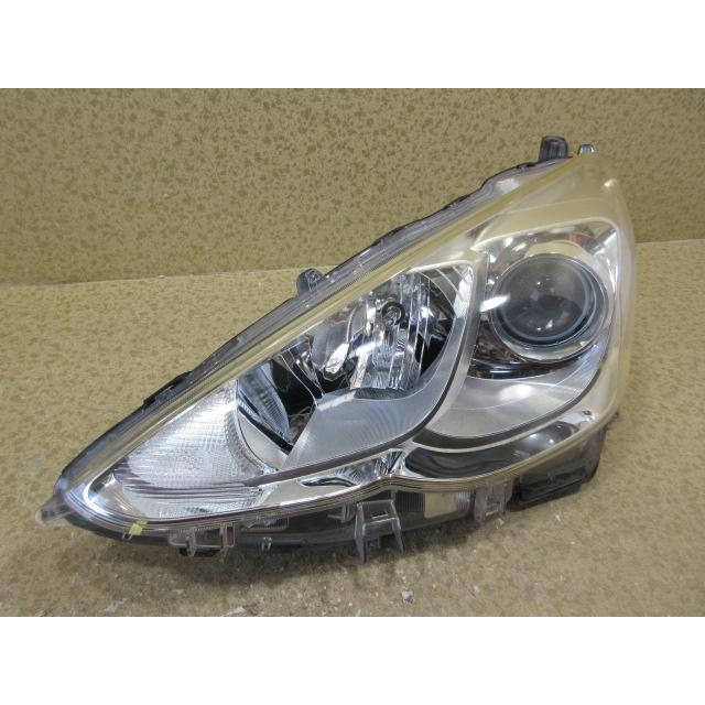 NHP10 中期 アクア 左 ハロゲン ヘッドライト　81150-52K40 トヨタ アクア NHP10 中期 純正 ハロゲン 左 ヘッドライト 刻印：A