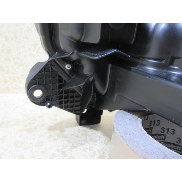 良品 スズキ スペーシア MK94S 純正 LED 右 ヘッドライト 35100-53U00