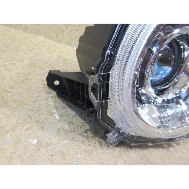 良品 スズキ ジムニー ノマド JC74W 純正 LED 右 ヘッドライト IJL 100
