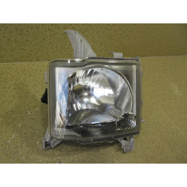 ダイハツ ムーヴコンテ L575S L585S 純正ヘッドライト 左右 ハロゲン ダイハツ ムーヴ コンテ L575S L585S 純正 ハロゲン 右ヘッドライト