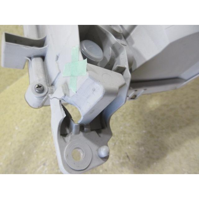 ダイハツ ムーヴ コンテ L575S L585S 純正 ハロゲン 右ヘッドライト
