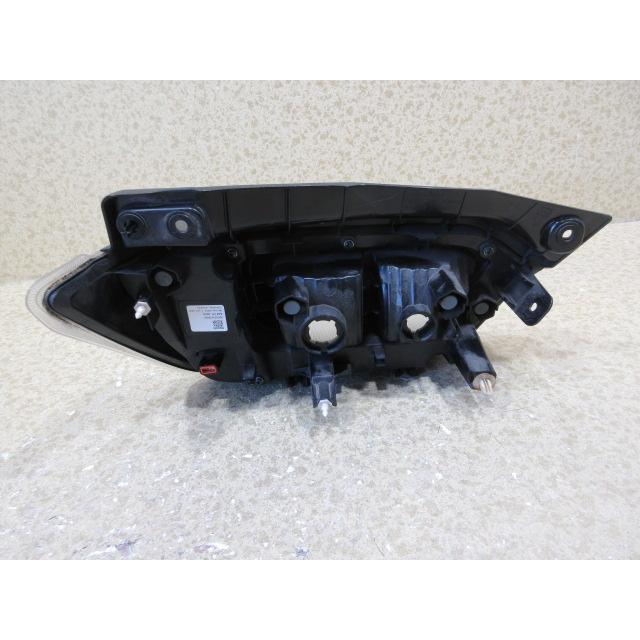 良品 スズキ ワゴンR MH35S MH55S 純正 右 テール ランプ ICHIKOH D205