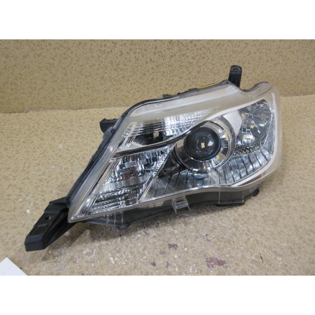 ⭐️NZE161アクシオヘッドライト左右 トヨタ カローラ フィールダー NZE161 前期 純正 HID 左 ヘッドライト