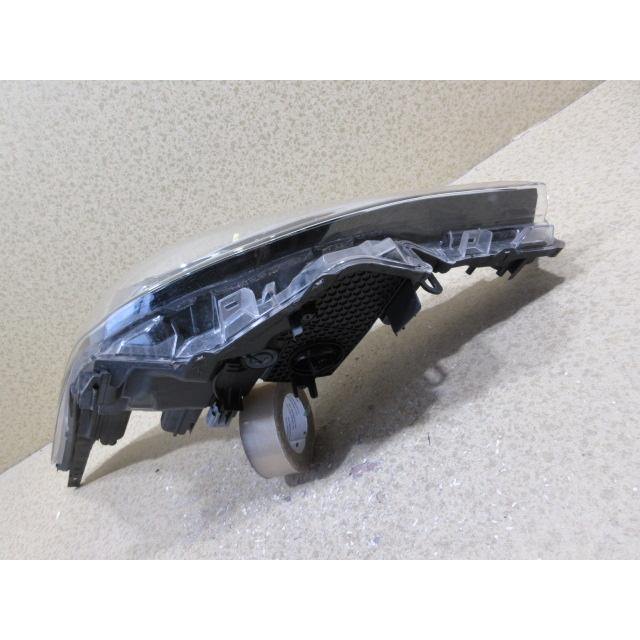 【送料込】【良品】トヨタ C-HR ヘッドライト右 良品 トヨタ C-HR ZYX10 NGX50 後期 純正 LED 右 ヘッドライト 刻印：Z