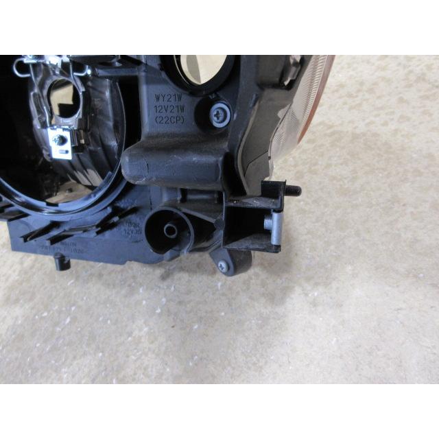 スバル インプレッサ GP GJ 純正 HID 右 ヘッドライト 刻印：2C