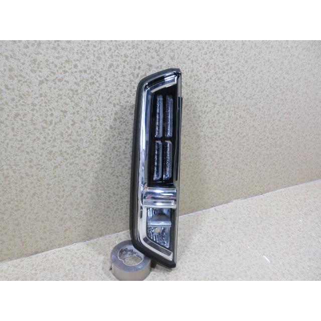 良品 スズキ スペーシア カスタム MK54S MK94S 純正 左 テール ランプ