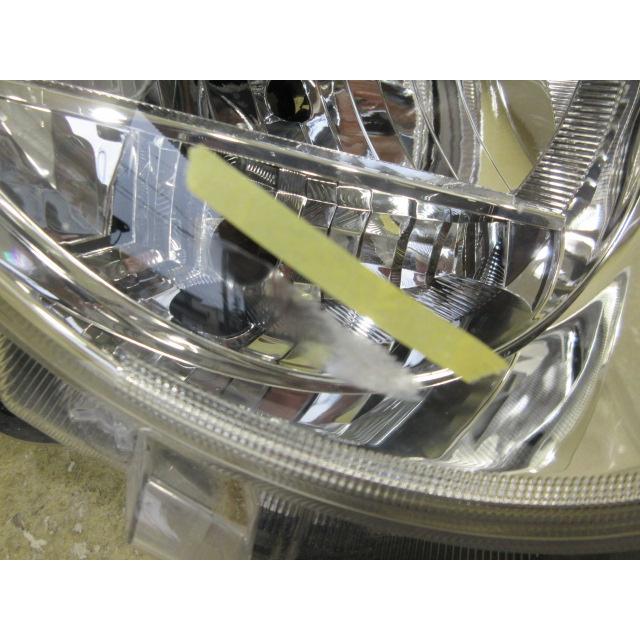 ダイハツ キャスト LA250S LA260S 純正 ハロゲン 右 ヘッドライト