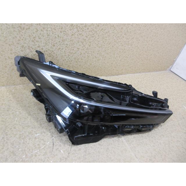 トヨタ　プリウス60系　純正　ヘッドライト右 トヨタ プリウス ZVW60 MXWH60 純正 LED 右 ヘッドライト 刻印：X