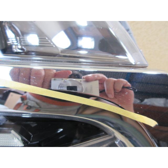 トヨタ アルファード AGH30W 後期 純正 LED 右 ヘッドライト 刻印：ス