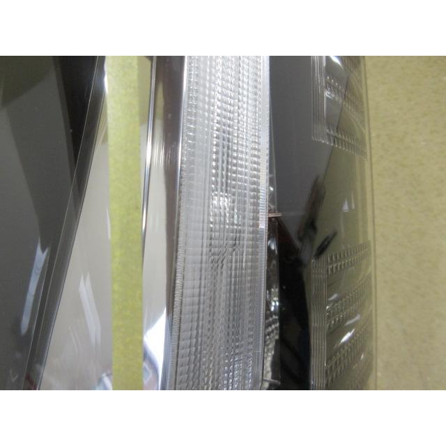 ダイハツ タント カスタム LA650S 純正 左 テール ランプ KOITO 220