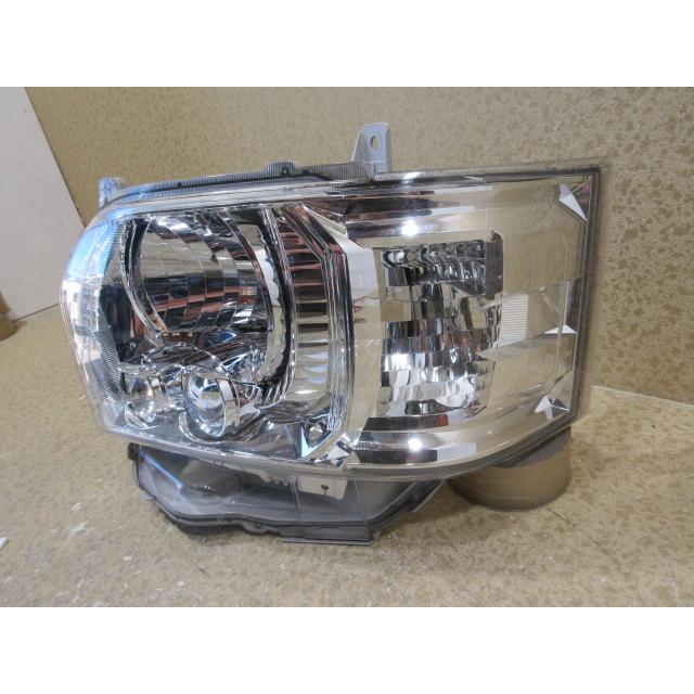 良品 トヨタ ハイエース 200系 5型/6型/7型 純正 LED 左 ヘッドライト