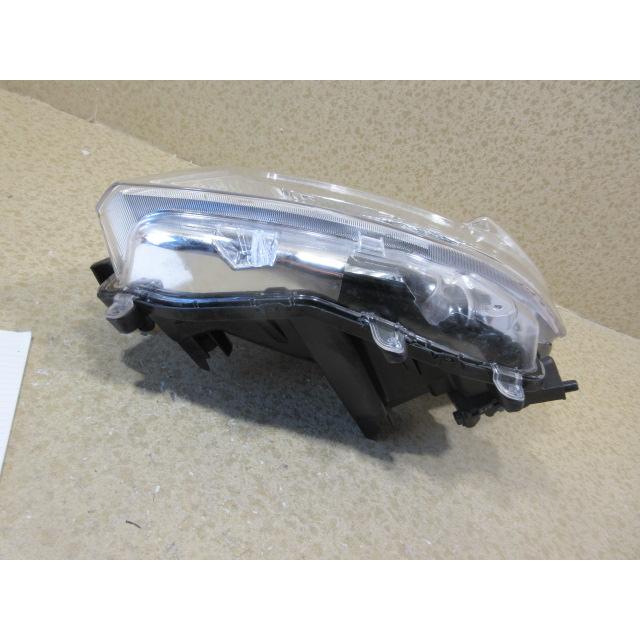トヨタ ルーミー M900A/M910A 純正 ハロゲン 左 ヘッドライト : 株式