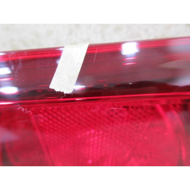 トヨタ クラウン アスリート GRS210 純正 右 トランク テール ランプ 