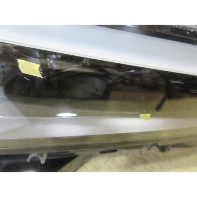 レクサス NX AAZH20/AAZH25 3眼 純正 LED 右 ヘッドライト 81145