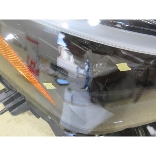 レクサス NX AAZH20/AAZH25 3眼 純正 LED 右 ヘッドライト 81145