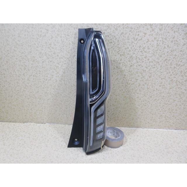 ホンダ N BOX カスタム JF3 純正 右 テール ランプ 刻印：M 33501-TTA