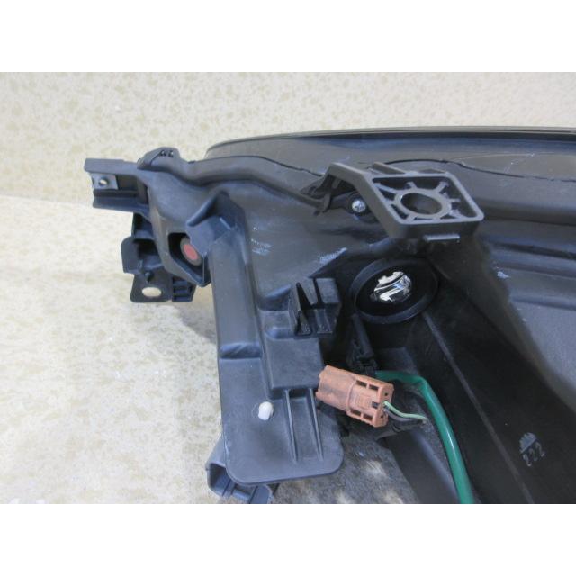 トヨタ GR86 ZN8 純正 LED 右 ヘッドライト 刻印：YA SU003-08626