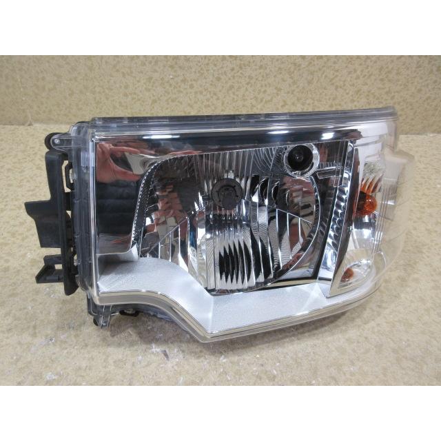 ミニキャブ　U61　U62　クリッパー　U71　U72　ヘッドライト　左　美品 ミニキャブ/クリッパー U61V/U62V/U71V/U72V 純正 中期 左 ヘッド