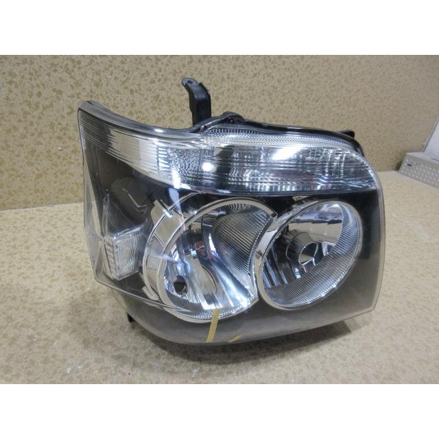 ダイハツアトレーワゴン　ヘッドライトレンズ　s331g 新品未使用　左　助手席側 ダイハツ アトレー ワゴン S321G/S331G 中期 純正 HID 右 ヘッドライト