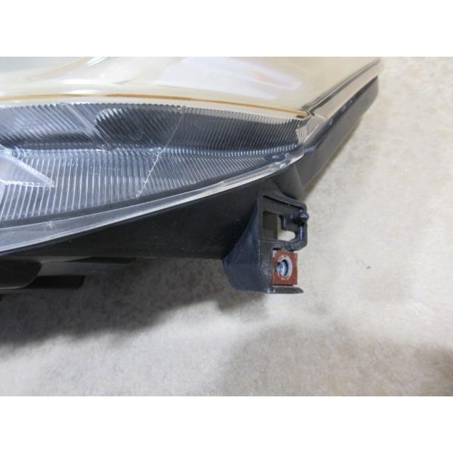 トヨタ ヴァンガード 左ヘッドライトHID ユニット 純正部品 型式ACA33W
