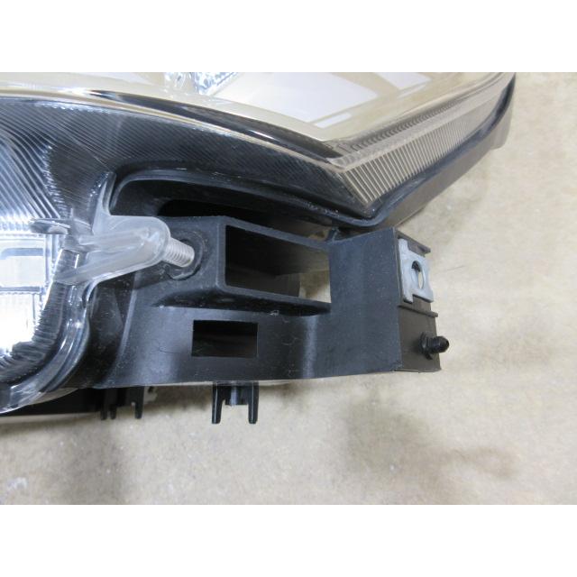 スズキ パレット SW MK21S 純正 HID 左 ヘッドライト 刻印：A KOITO