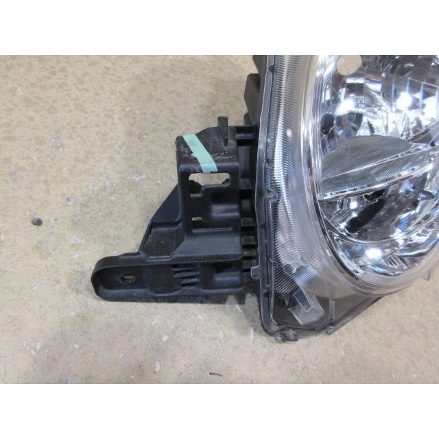 ダイハツ キャスト LA250S/LA260S 純正 ハロゲン 左 ヘッドライト