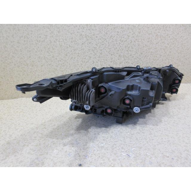 良品 トヨタ ハリアー MXUA80/AXUH85 純正 LED 左 ヘッドライト 刻印