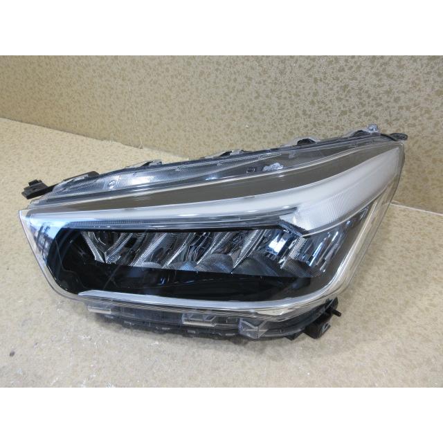 ライズ　A200A　左ヘッドライト 助手席側 81150-B1441 良品 トヨタ ライズ A200A/A210A 純正 LED 左 ヘッドライト 刻印：AD