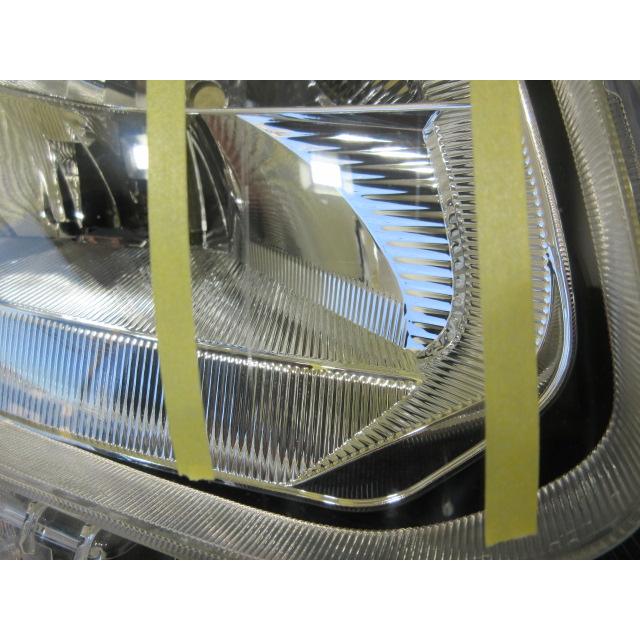 ダイハツ タント LA600S/LA610S 純正 LED 右 ヘッドライト 81130-B2580