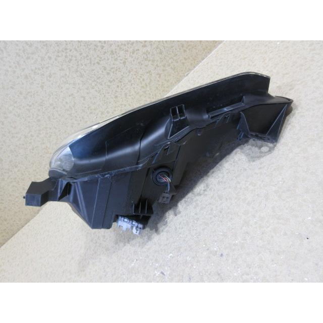 トヨタ 86 ZN6 後期 純正 LED 右 ヘッドライト 刻印：A5 SU003-11678